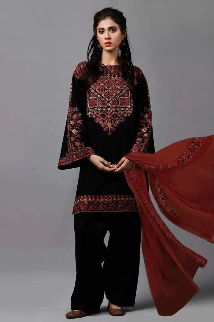 KAYSERIA-3PC CAMBRIC HEAVY EMBROIDERED LA-07